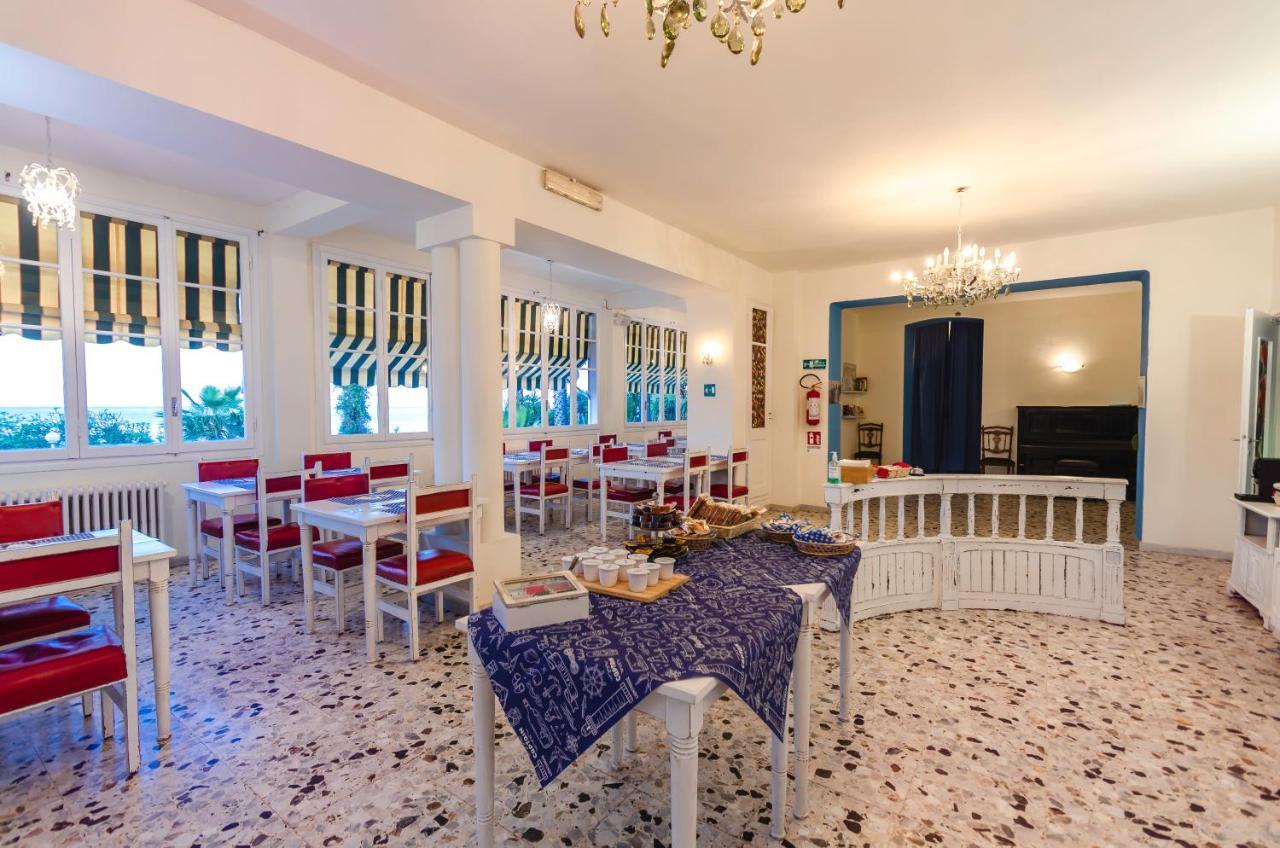 La Brise Hotel 3*